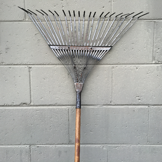 TOOL, Rake - Metal Leaf Rake